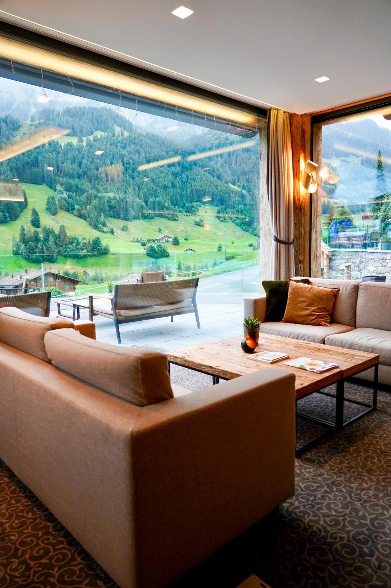 De Rougemont & Hotel