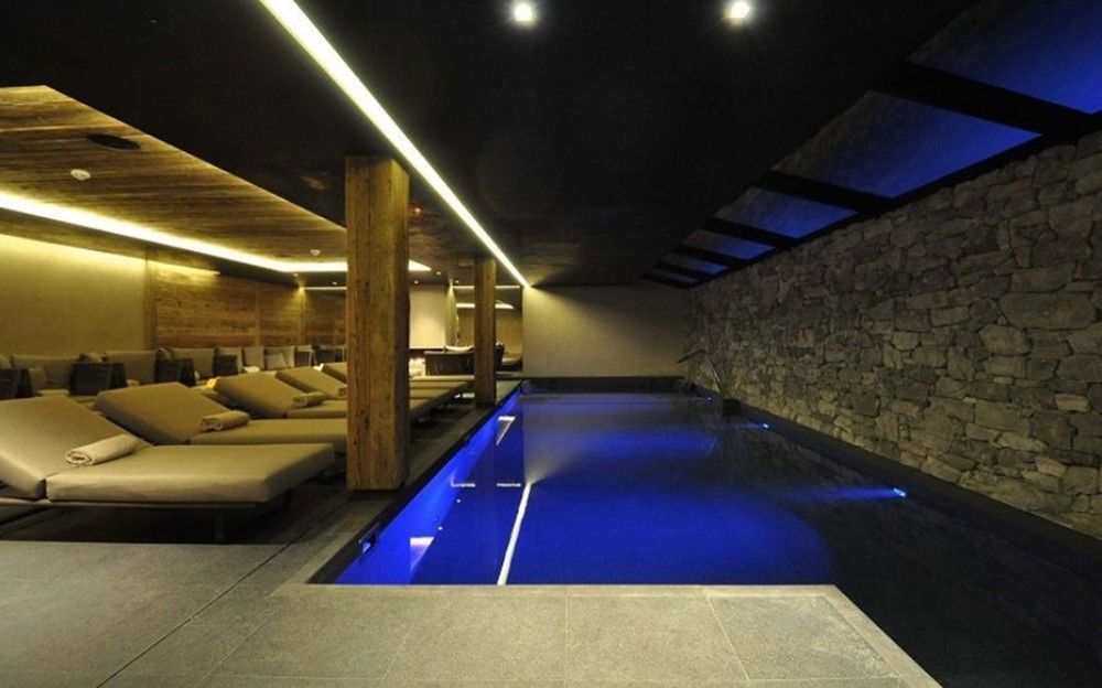 Hotel De Rougemont & 4*