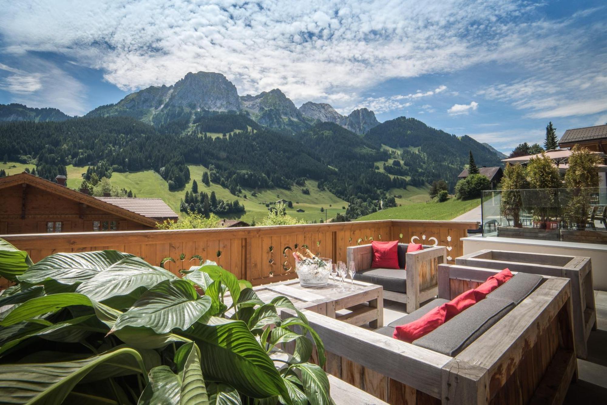 Hotel De Rougemont & 4*