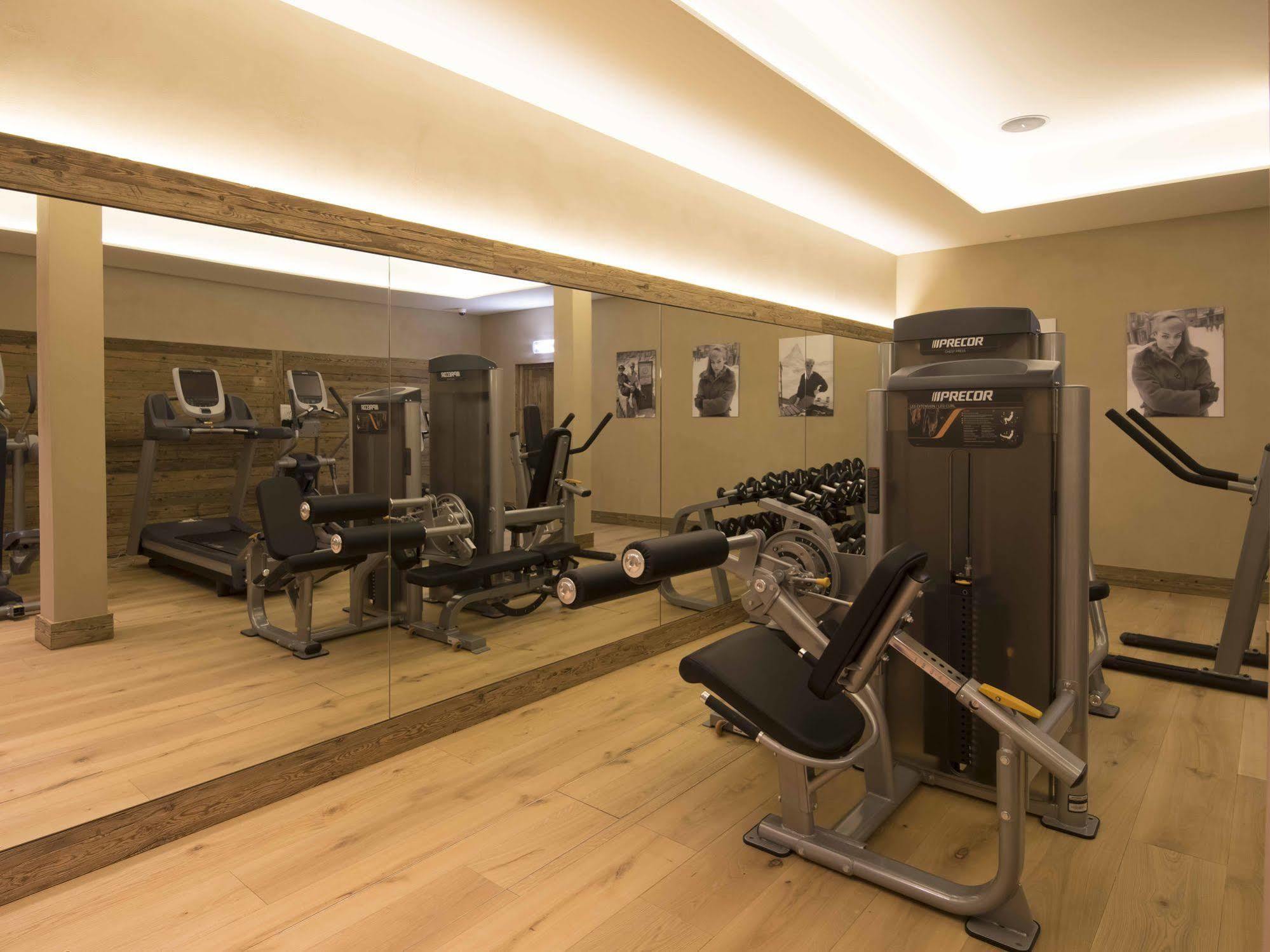 De Rougemont & Hotel 4*
